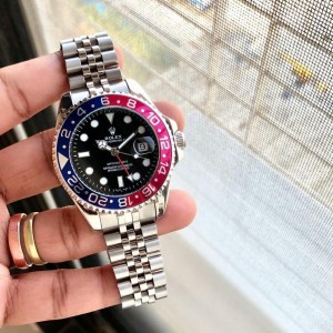 ROLEX OYSTER PERPETUAL GMT MASTER