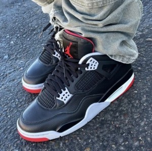 Jordan Retro 4 Bred Reimagined Semi Ua
