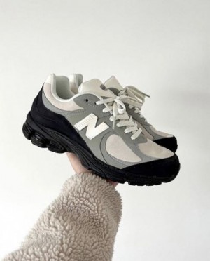 New Balance Basement X 2002r