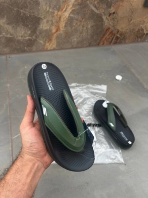 Skecherss hyper burst simplex premium slides