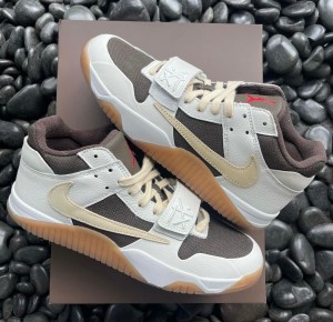 travis scott x jordan jumpman jack trainer sail
