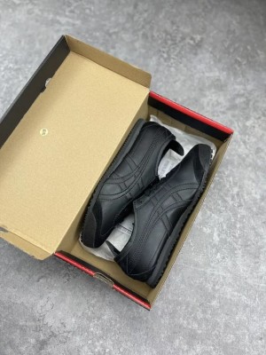 Onitsuka Tiger Mexico 66 Triple Black Women s