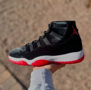 Ni ke air jordan 11 retro bred velvet