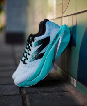 New Balance SuperComp Trainer v3