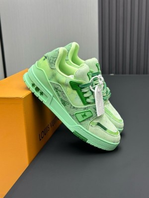 Louis Vui ton virgil abloh green trainer 2025