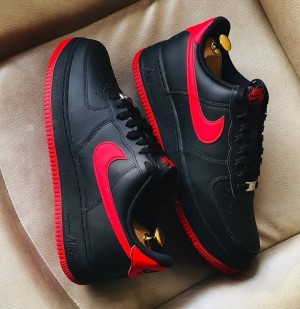 Ni ke airforce 1 07 university red black