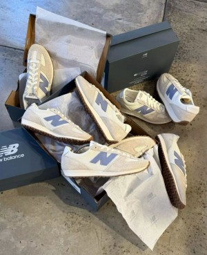 New Balance 471 White Blue Women s