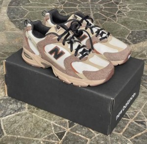 New balance 530 Dark Mushroom WOMEN S