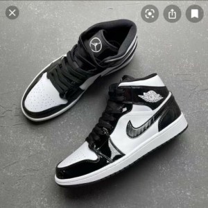 JORDAN 1 CARBON FIBER