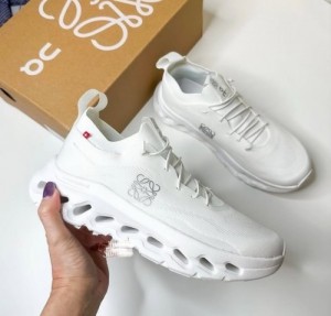 Loewe X On Cloud Tilt White