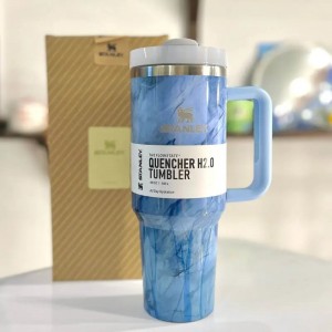 Stanley Quencher Marble Edition Tumbler Light Blue