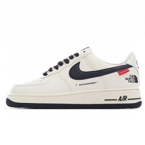 Nikee airforce 1 the north face superme st