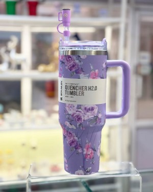 Stanley x LoveShackFancy Flowstate Quencher 40 oz Love Shack Fancy Purple