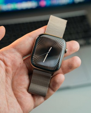 I WATCH SERIES 10 SILVER CHAIN WITH 3 BELTS