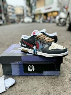Nikee SB Dunk Low Pandaprank