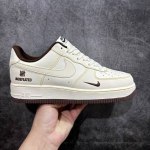 Nikee Airforce 1 Low x Undefeated 2025