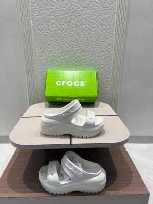 Crocccs Mega Crush Sandal White