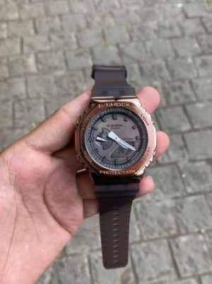 G SHOCK WITH TIN BOX