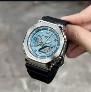 G SHOCK WITH TIN BOX