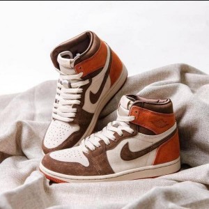 Air Jordan 1 Retro High Og Dusted Clay
