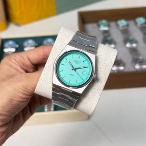 TISSOT PRX 40MM QUARTZ SWISS PREMIUM TISSOT PRX 40MM QUARTZ SWISS PREMIUM