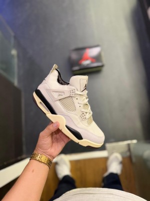 retro 4 maniere violet