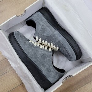 Nike Airforce 1 Suede Gray