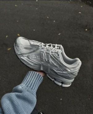 New Balance 1906A Concrete Silver