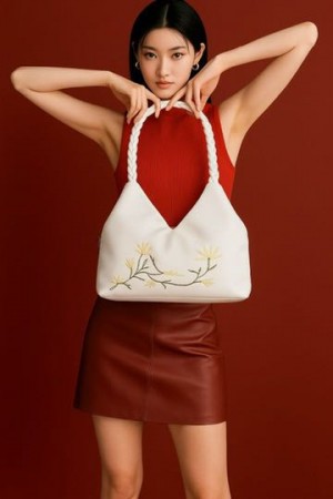 Liora White Embroidery Tote Bag B101