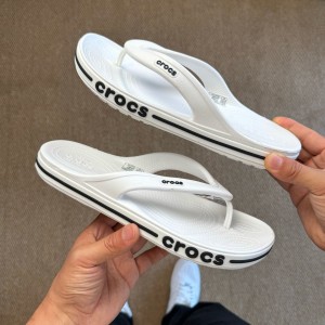 Croc s Bayaband Flip flops