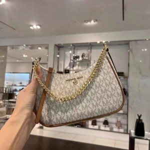 Michael_Kors-Jet-Set-Charm-Small-Logo-Pochette-Bag-(Box-Dust-Bag)-433
