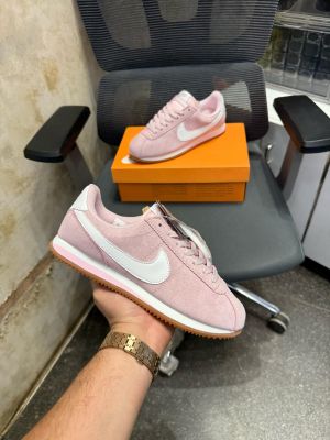 WMNS Nik e Cortez Pink Foam Sneakers