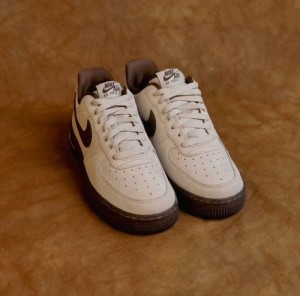 airforce 07 light orewood baroque brown fix