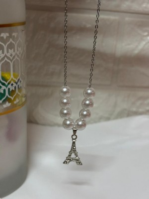 Silver chain pearl with effile charm