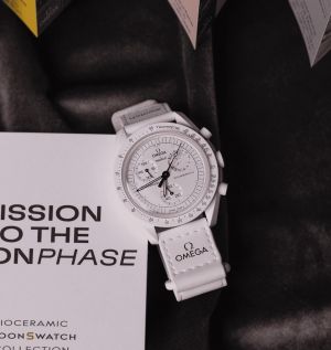 Omeg_a Speedmaster x S watch Limited editions