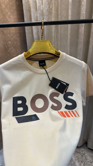 HUGO_BOSS LOGO EMBOSSED PREMIUM HALF SLEEVES TSHIRT