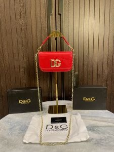dolce & gabana handbag with extra chain with box 507