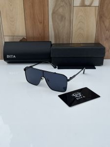 Dita_24074_black