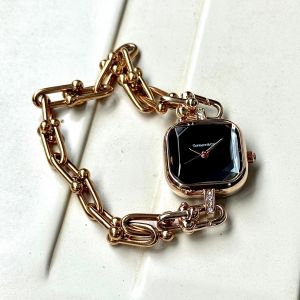 Tiffany_&_Co_Ladie