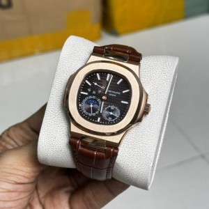 Patek Phillipe 5712 Power Reserve Chocolate Dial