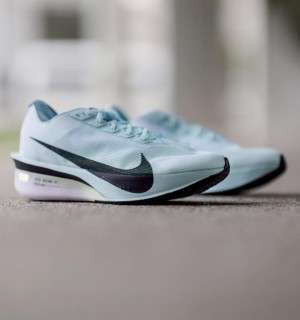 Nikee Zoom X Vaporfly Next 4 Glacier Blue