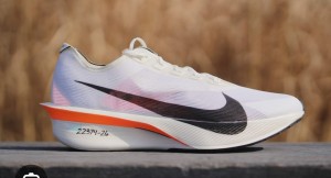 Nikee Zoom X Vaporfly Next 4
