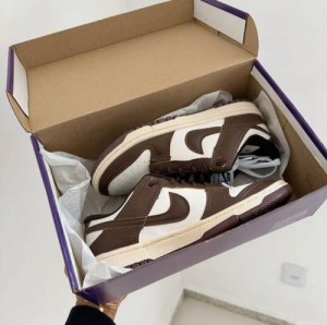 Nikee SB Dunk Low Cacao Women s