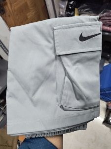 Nik e Premium Cargo Shorts light grey 2012