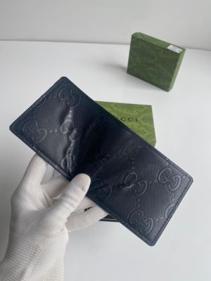 GUCC_I PREMIUM WALLET WID OG BOX ALL ACCESSORIES 