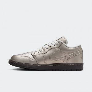 nik e air jordan 1 low se metallic zinc nik e air jordan 1 low se metallic zinc
