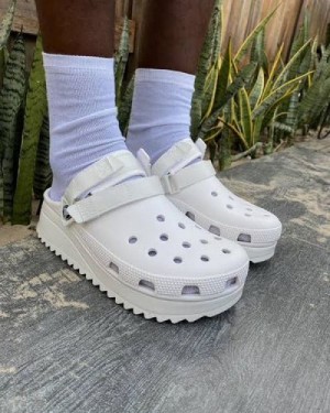 crocss classic hiker clog triple white