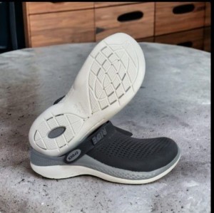 croc s