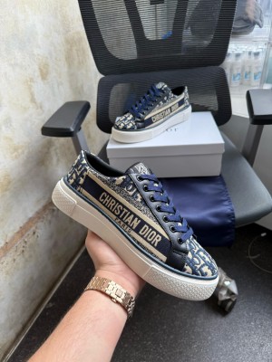 Diorr Canvas Low Sneaker