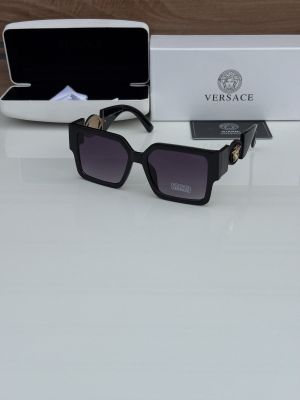 Versac.e 4518 black shades 